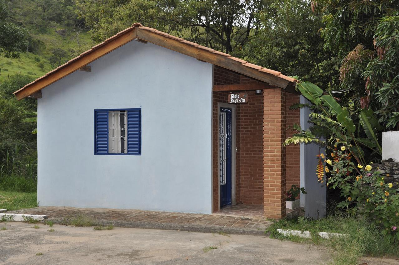 Pousada Desfiladeiro Da Serra Serra Negra  Exterior foto