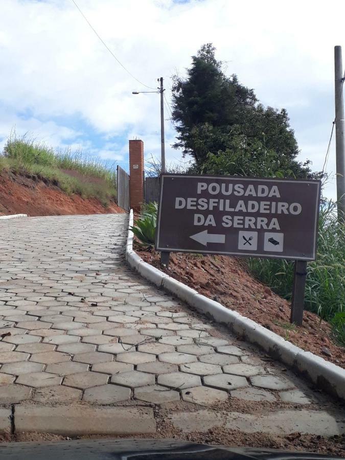 Pousada Desfiladeiro Da Serra Serra Negra  Exterior foto